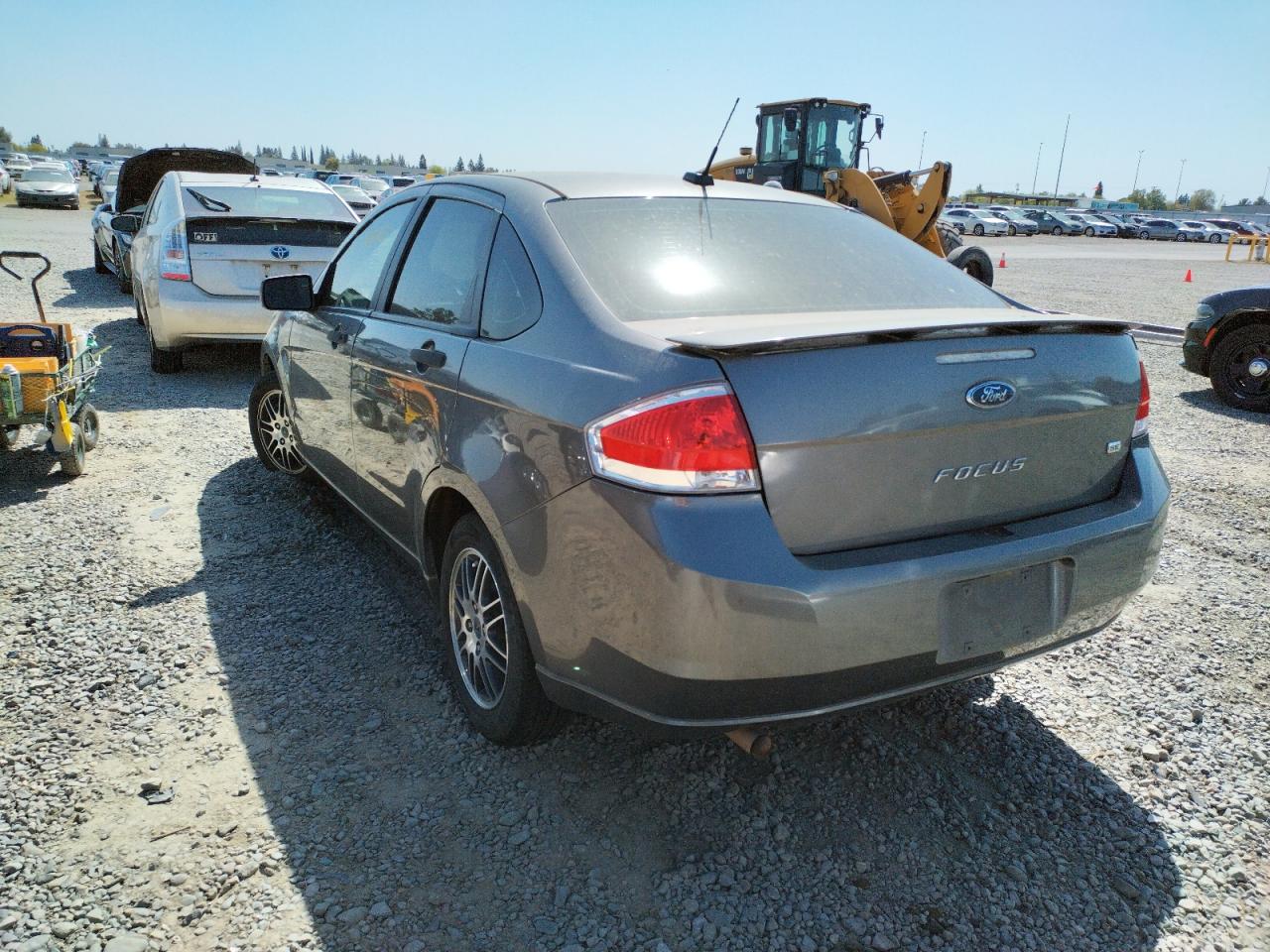 Photo 3 from auction – 2010 FORD FOCUS SE with VIN 1FAHP3FN3AW258889