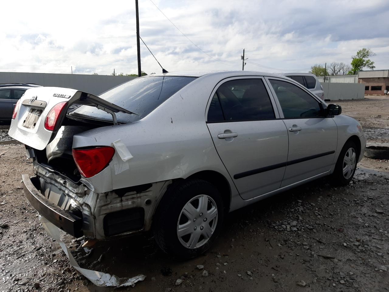Photo 4 from auction – 2007 TOYOTA COROLLA CE with VIN JTDBR32E370111323