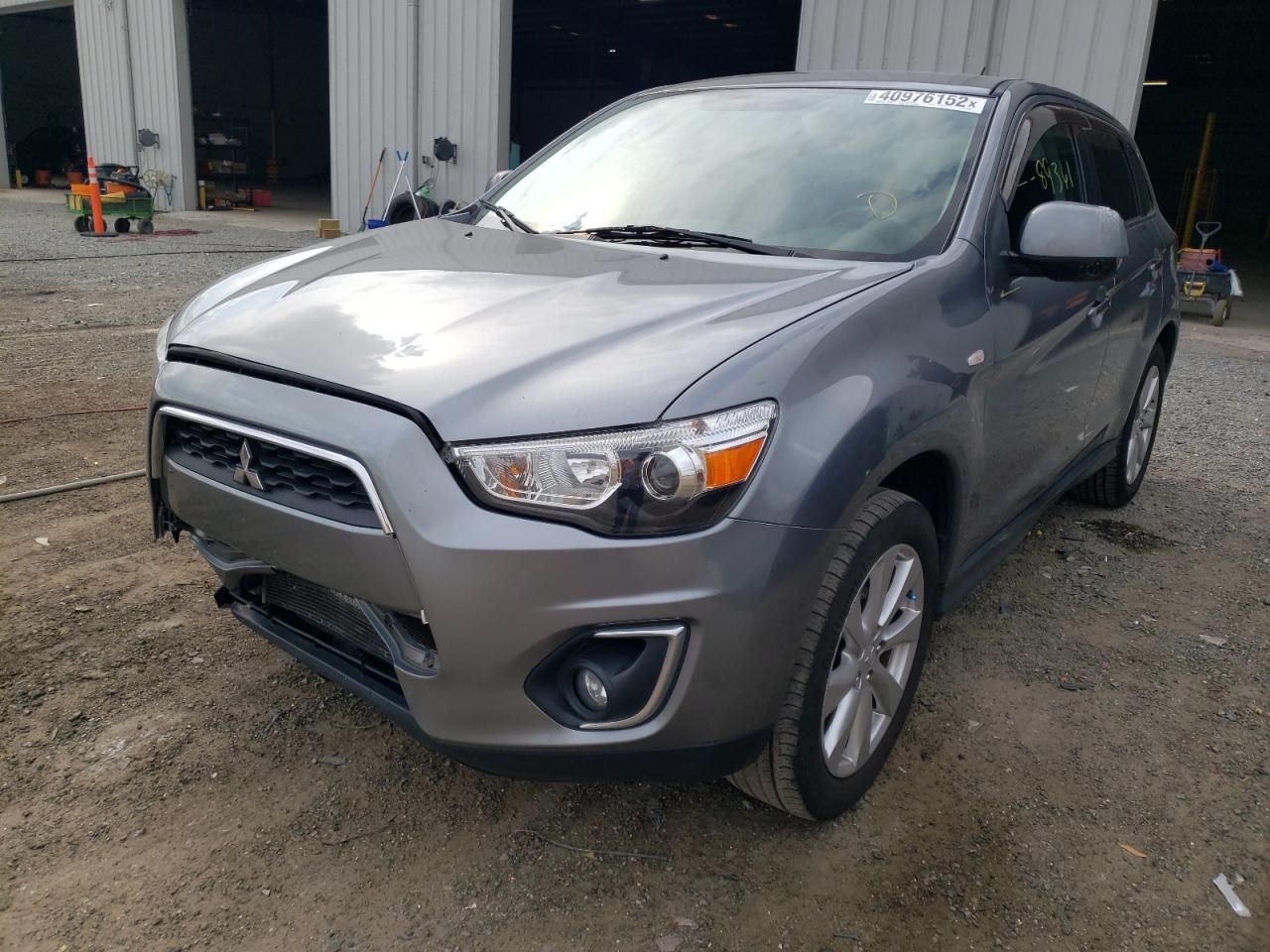 Photo 2 from auction – 2015 MITSUBISHI OUTLANDER with VIN 4A4AP3AUXFE014284