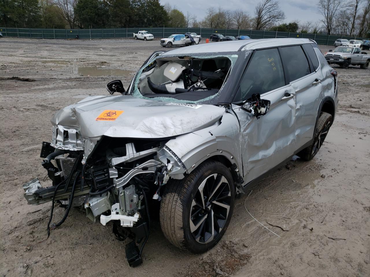 Photo 2 from auction – 2022 MITSUBISHI OUTLANDER with VIN JA4J3UA83NZ025222