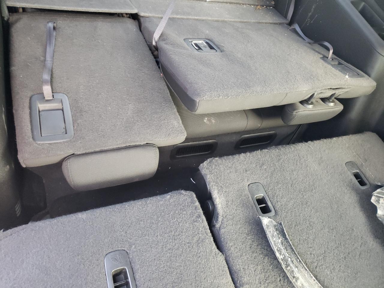 Photo 9 from auction – 2012 GMC ACADIA SLE with VIN 1GKKRNED5CJ352369