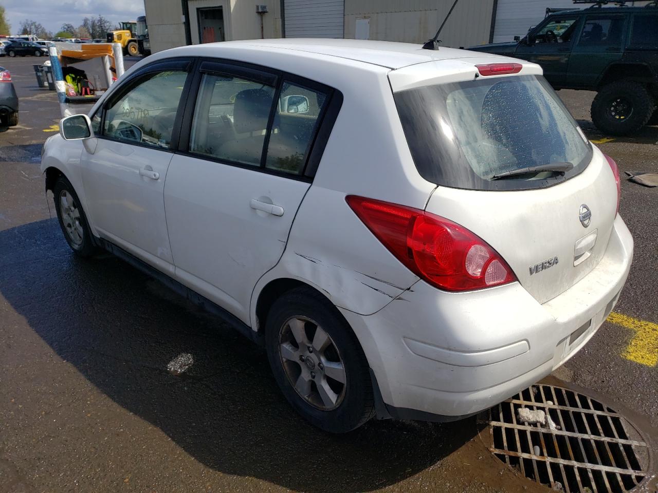 Photo 3 from auction – 2007 NISSAN VERSA S with VIN 3N1BC13E77L390026