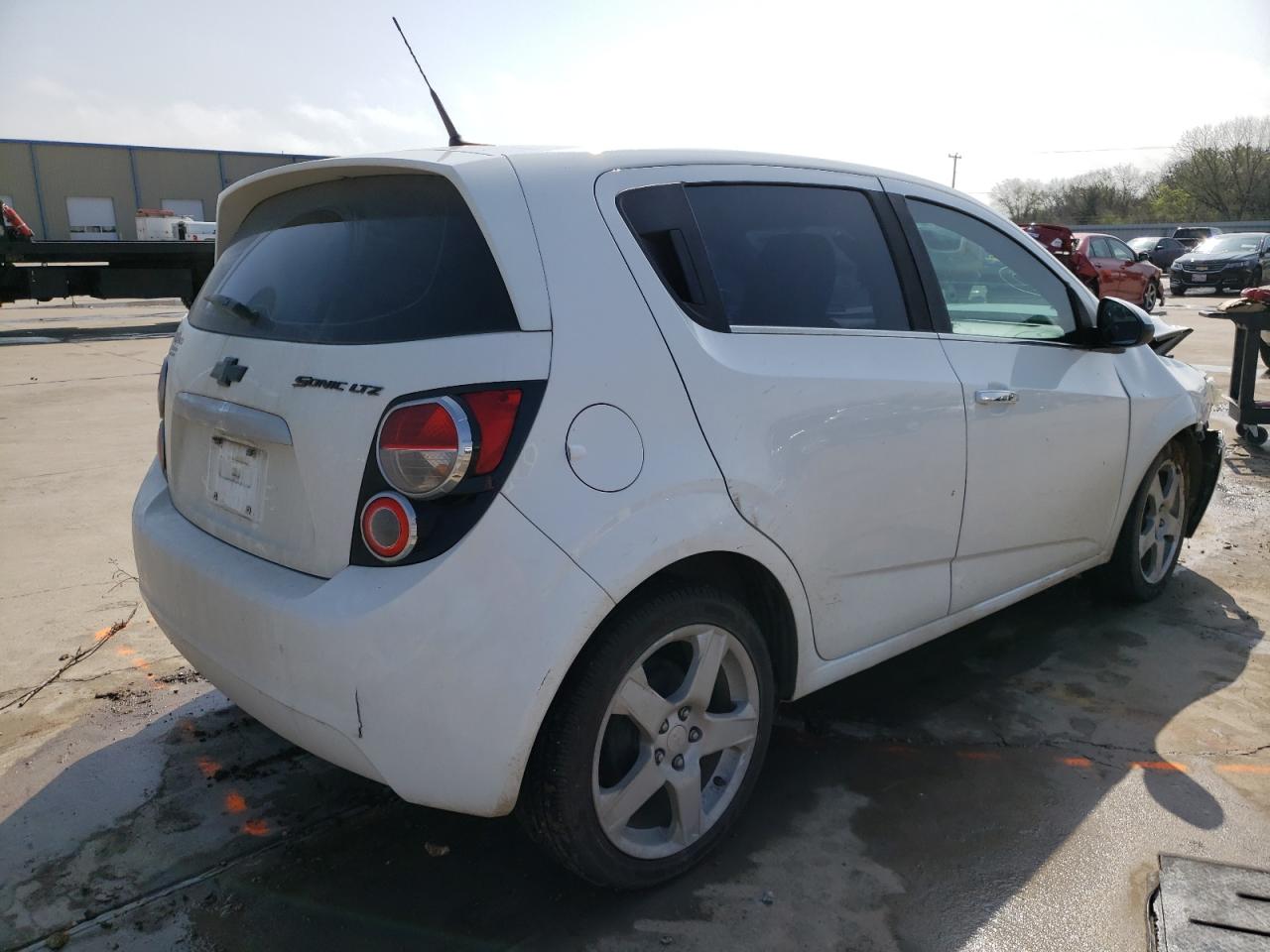 Photo 4 from auction – 2013 CHEVROLET SONIC LTZ with VIN 1G1JE6SH8D4133818