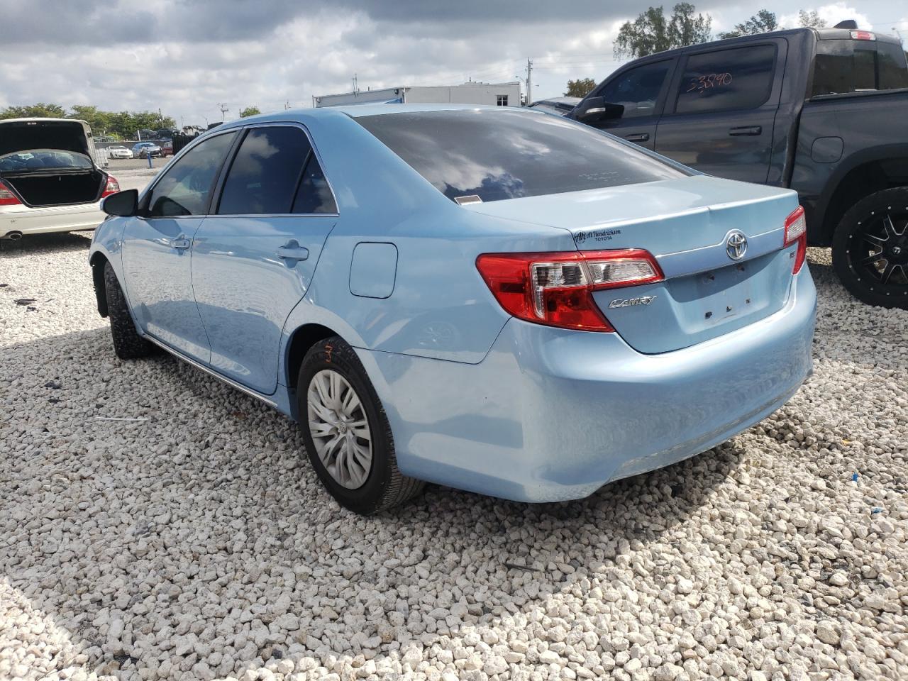 Photo 3 from auction – 2013 TOYOTA CAMRY L with VIN 4T4BF1FK7DR275869