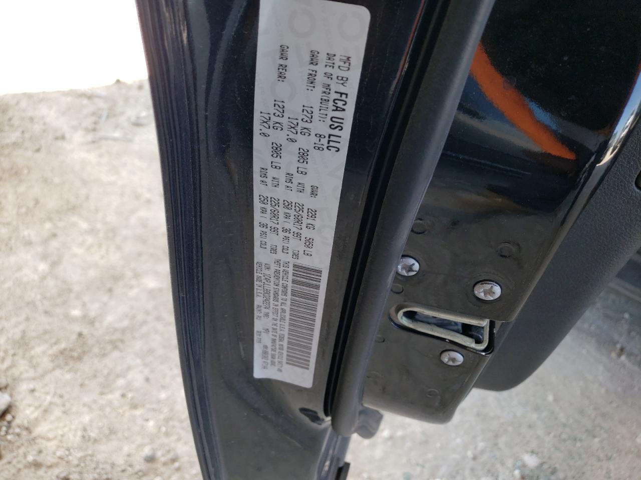 Photo 10 from auction – 2019 JEEP CHEROKEE L with VIN 1C4PJLLB9KD242274