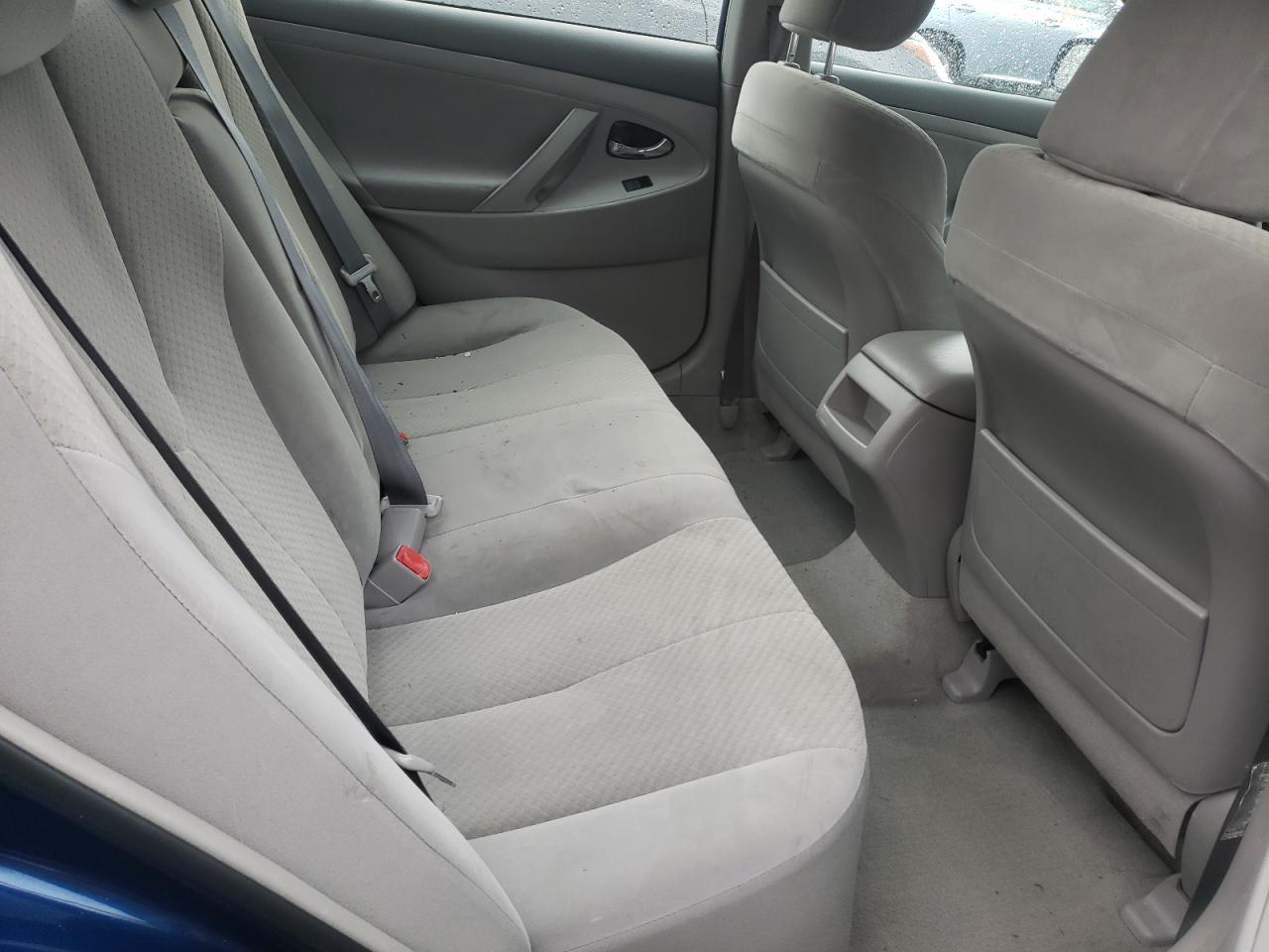 Photo 6 from auction – 2007 TOYOTA CAMRY CE with VIN 4T1BE46K07U107817