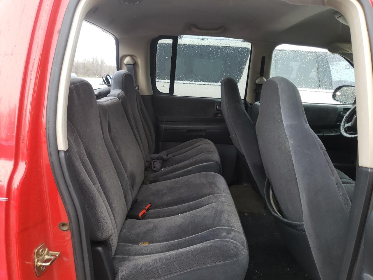 Photo 6 from auction – 2002 DODGE DAKOTA QUA with VIN 1B7HL38X82S560675