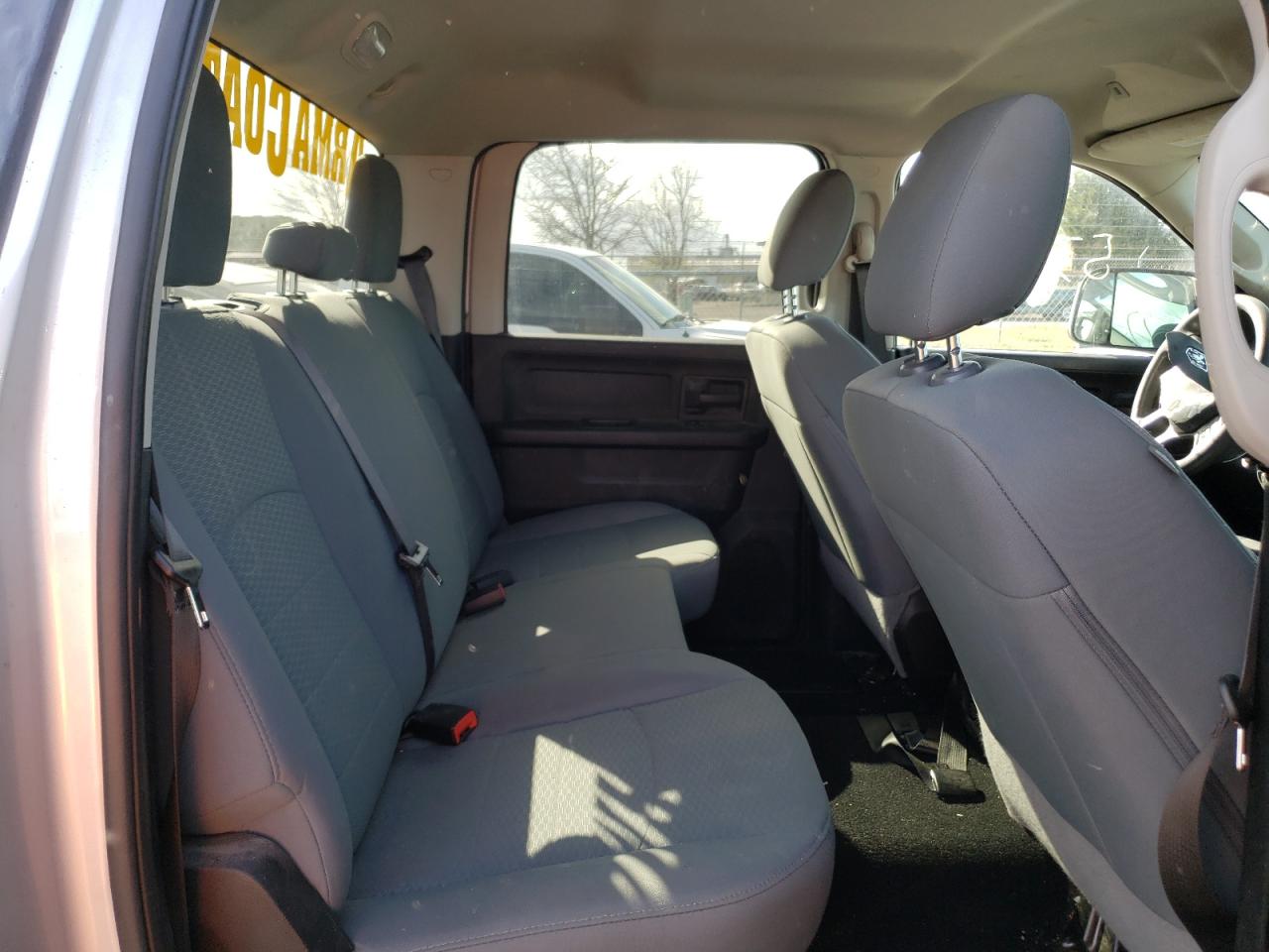 Photo 6 from auction – 2018 RAM 2500 ST with VIN 3C6UR5HL8JG380695