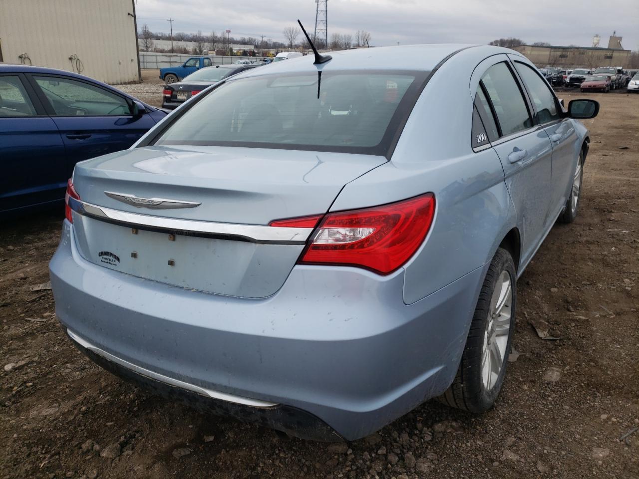 Photo 4 from auction – 2012 CHRYSLER 200 TOURIN with VIN 1C3CCBBB8CN189569