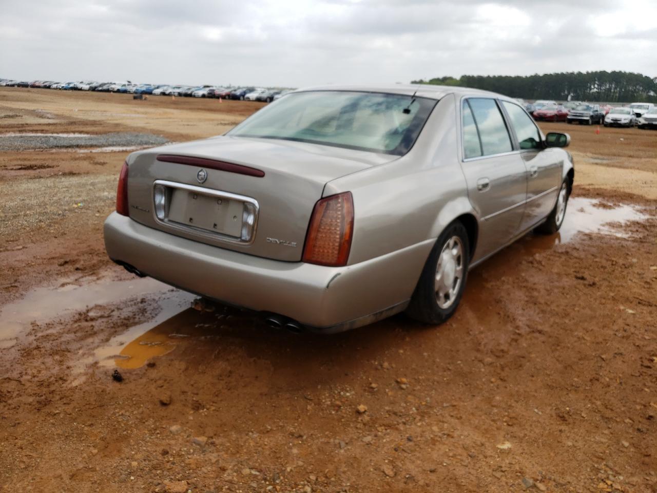 Photo 4 from auction – 2001 CADILLAC DEVILLE with VIN 1G6KD54Y21U235488