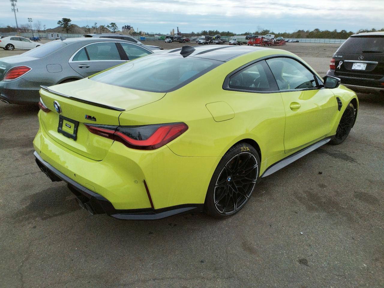 Photo 4 from auction – 2022 BMW M4 COMPETI with VIN WBS43AZ0XNCJ20680