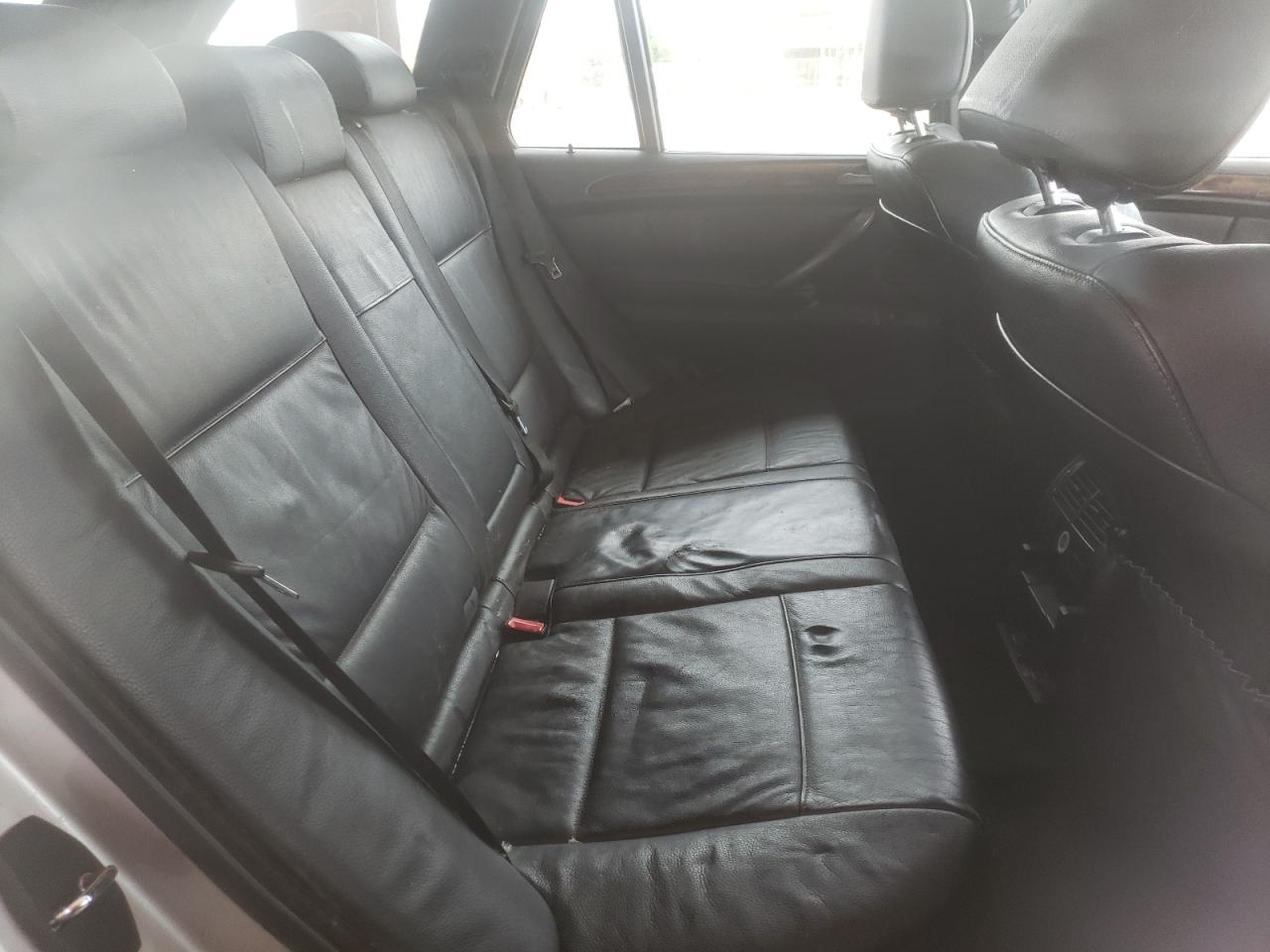 Photo 6 from auction – 2005 BMW X5 4.4I with VIN 5UXFB53535LV18102