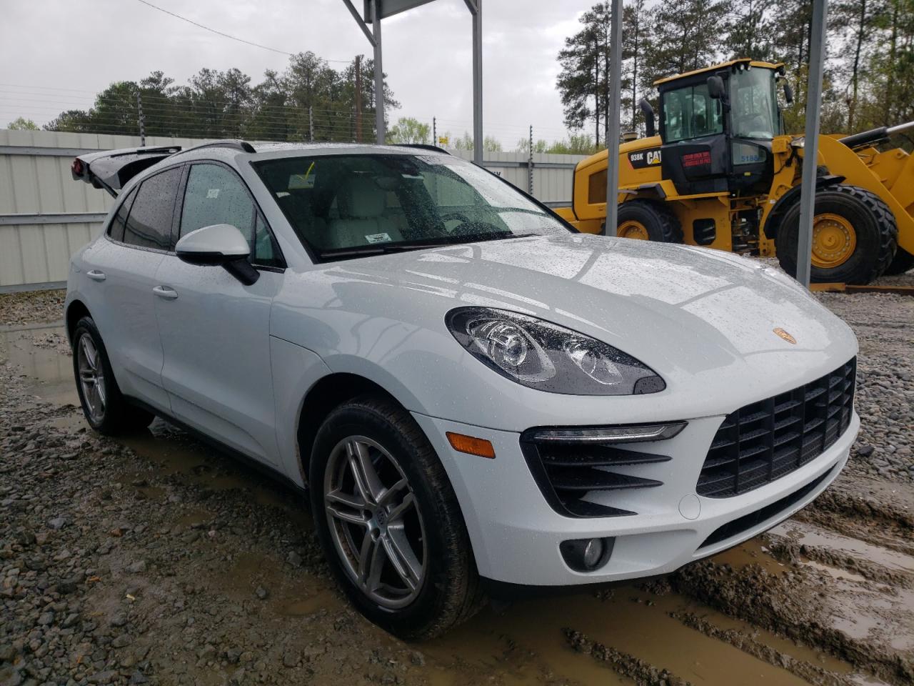 PORSCHE MACAN S 2017 with VIN WP1AB2A56HLB15165 - Photo from auction