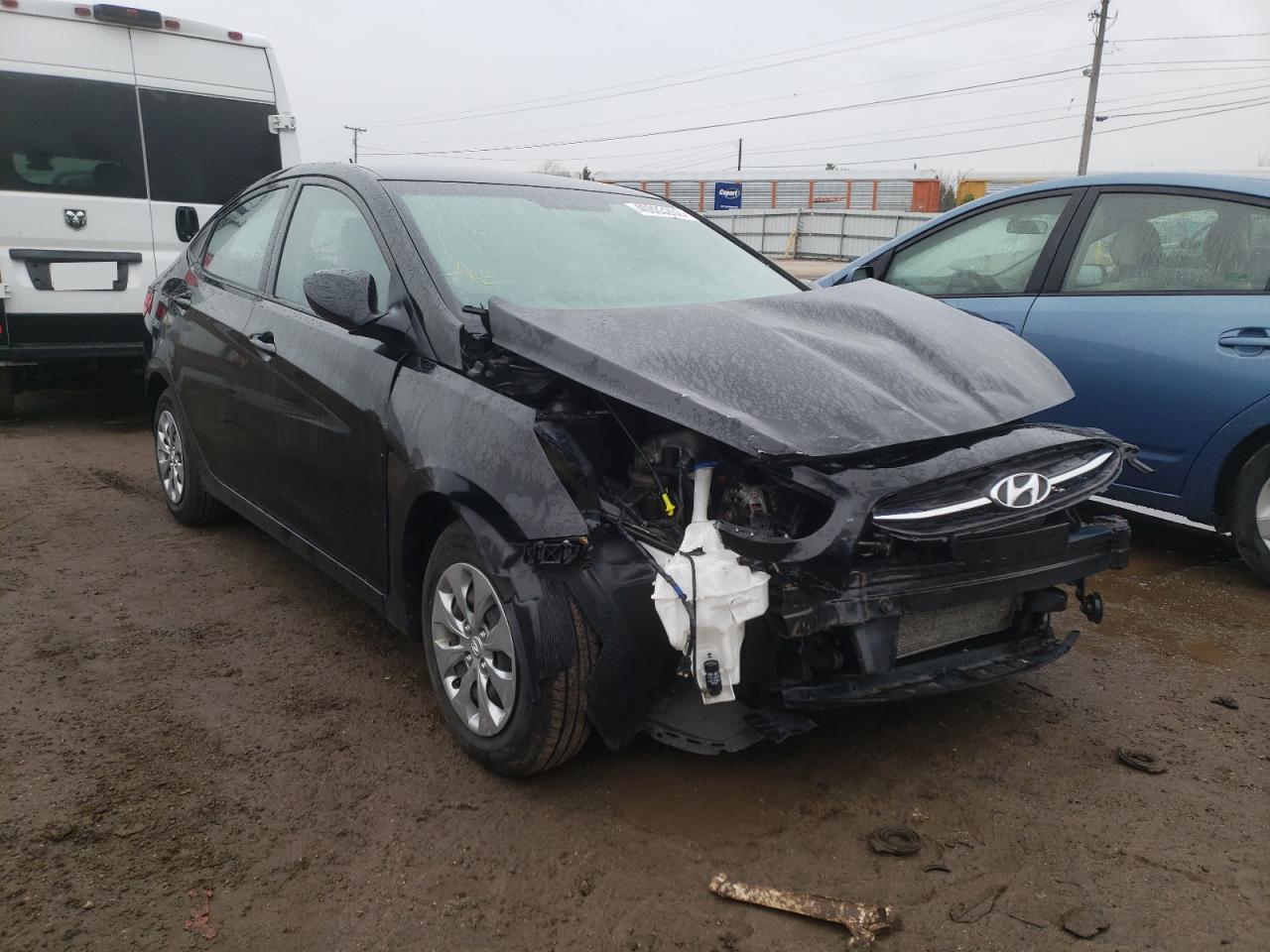 HYUNDAI ACCENT SE 2017 with VIN KMHCT4AE6HU364753 - Photo from auction