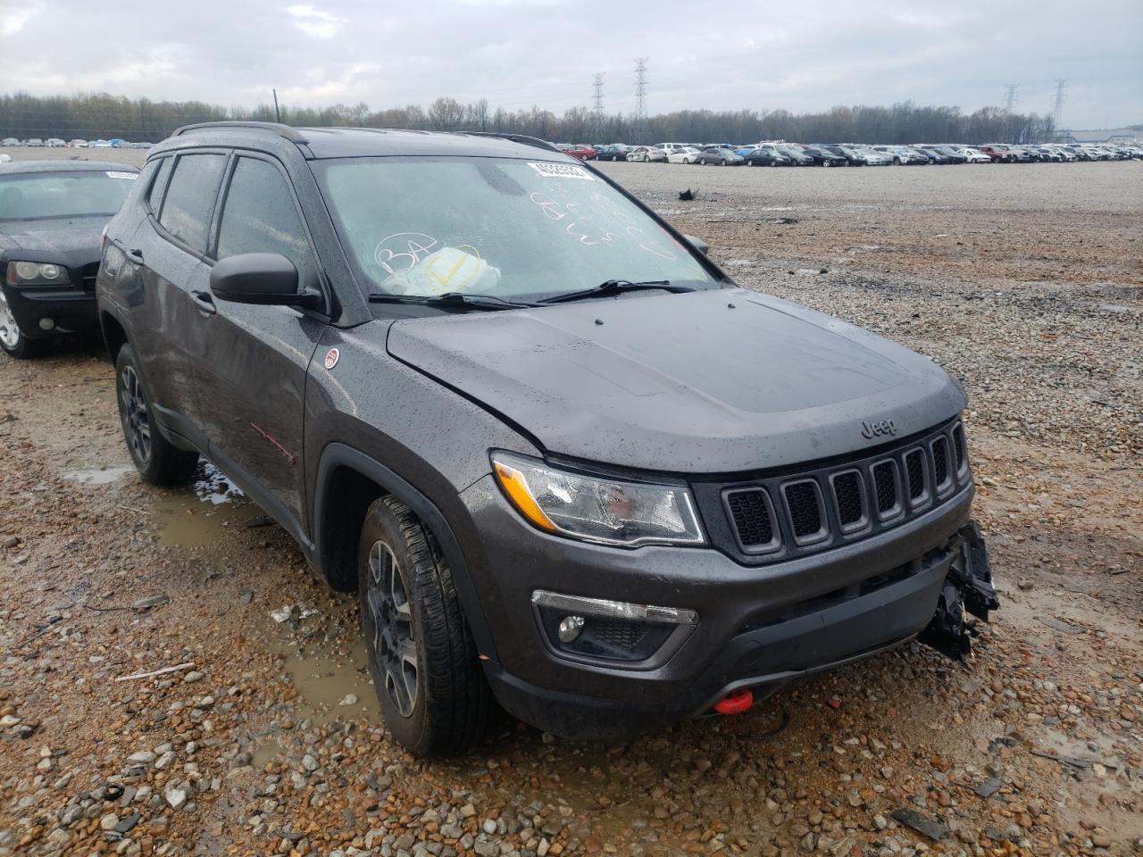 JEEP COMPASS TR 2019 with VIN 3C4NJDDB6KT620301 - Photo from auction