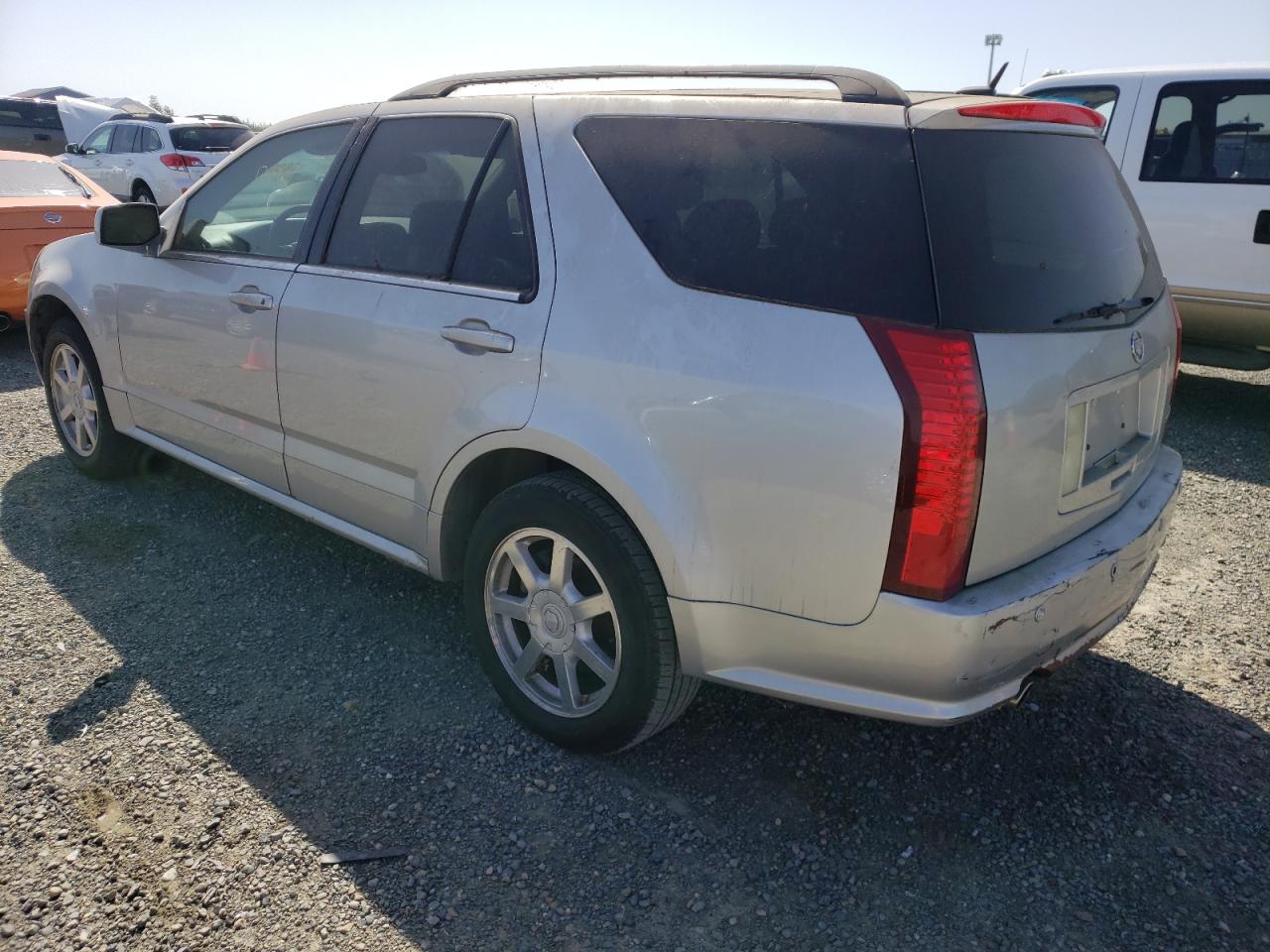 Photo 3 from auction – 2005 CADILLAC SRX with VIN 1GYEE637950157031