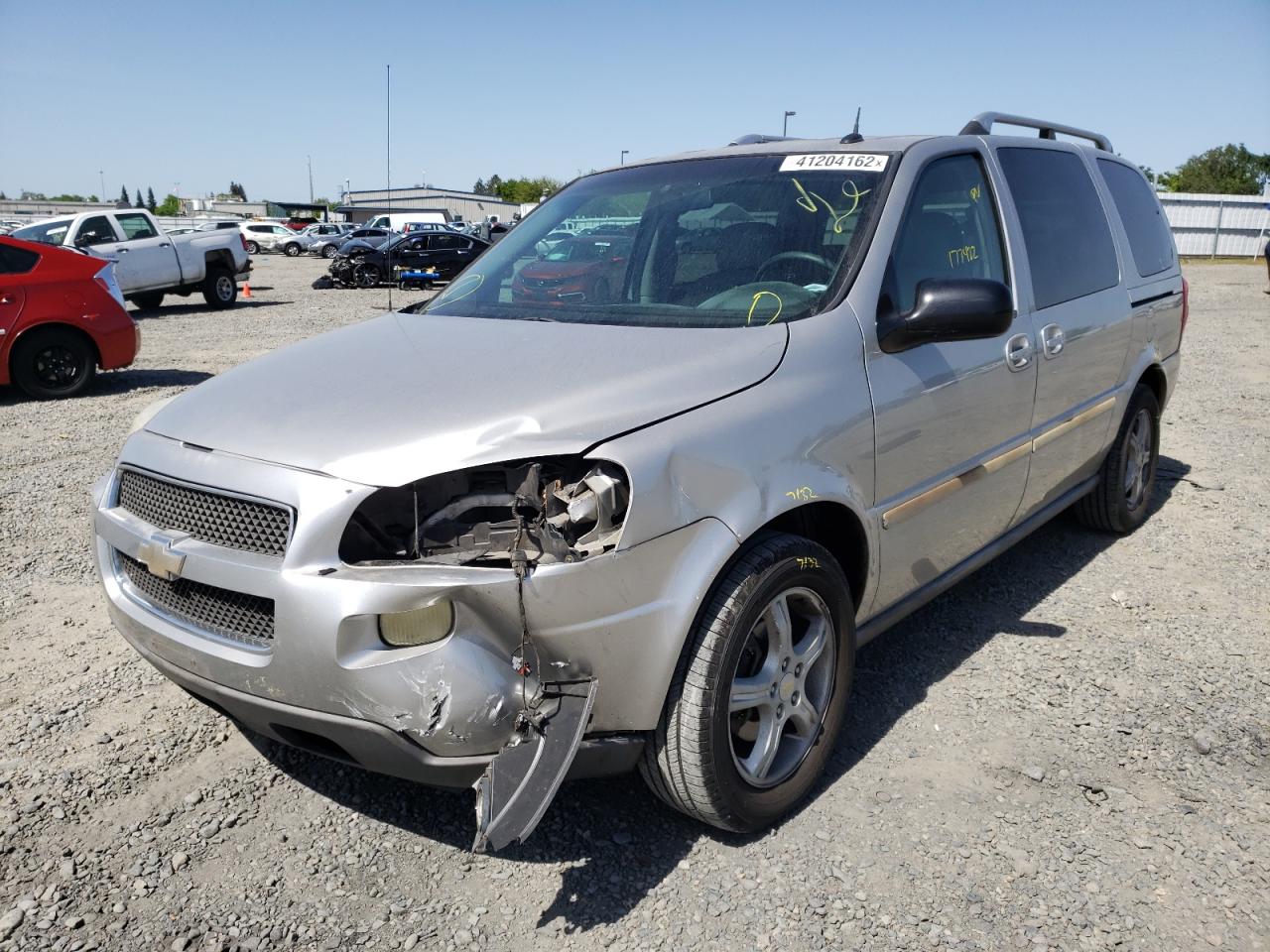 Photo 2 from auction – 2005 CHEVROLET UPLANDER L with VIN 1GNDV33L25D168403