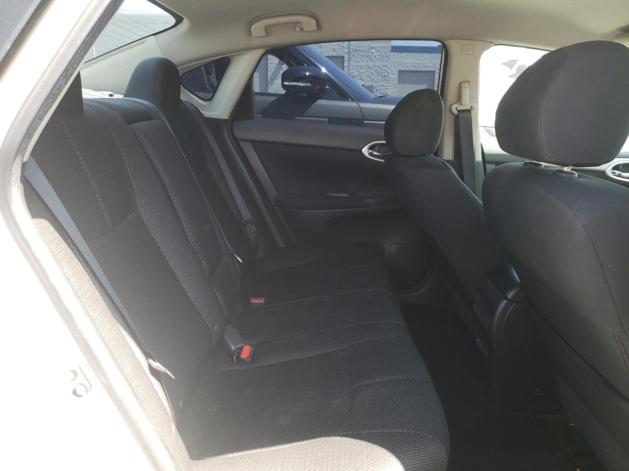 Photo 6 from auction – 2013 NISSAN SENTRA S with VIN 3N1AB7AP4DL564104