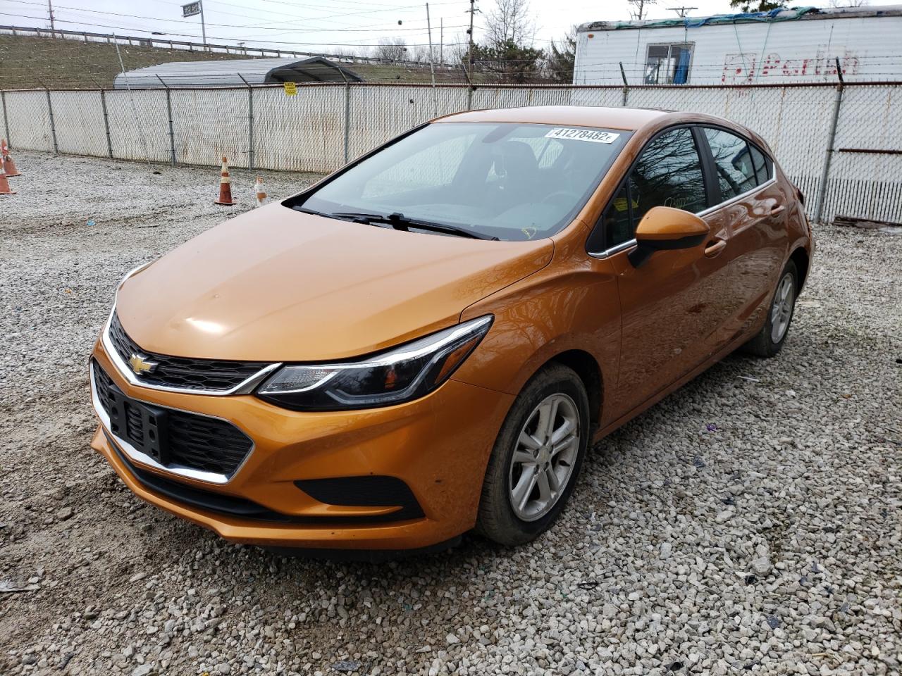 Photo 2 from auction – 2017 CHEVROLET CRUZE with VIN 3G1BE6SM4HS593355