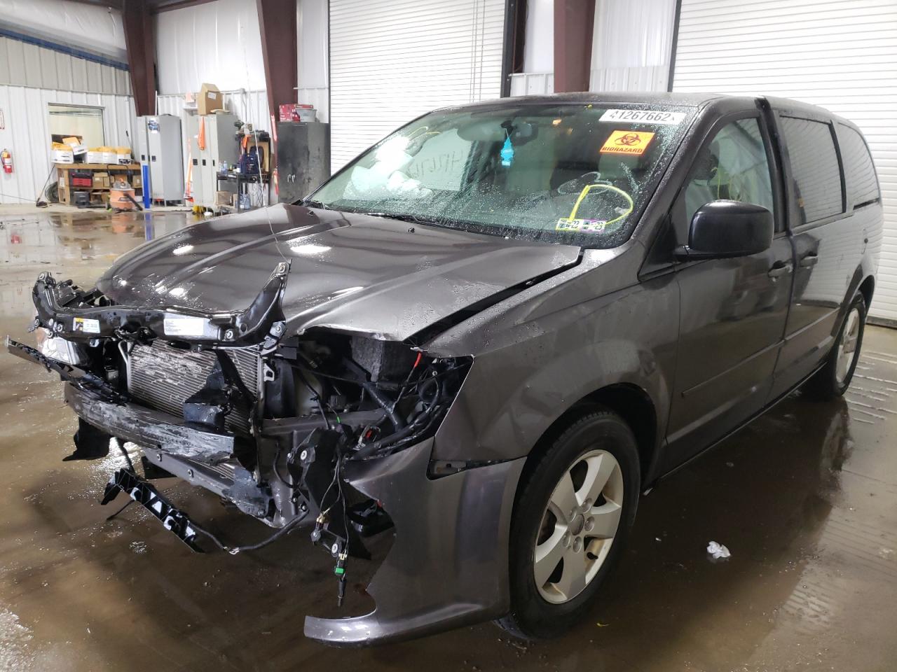 Photo 2 from auction – 2015 DODGE GRAND CARA with VIN 2C4RDGBG8FR567831