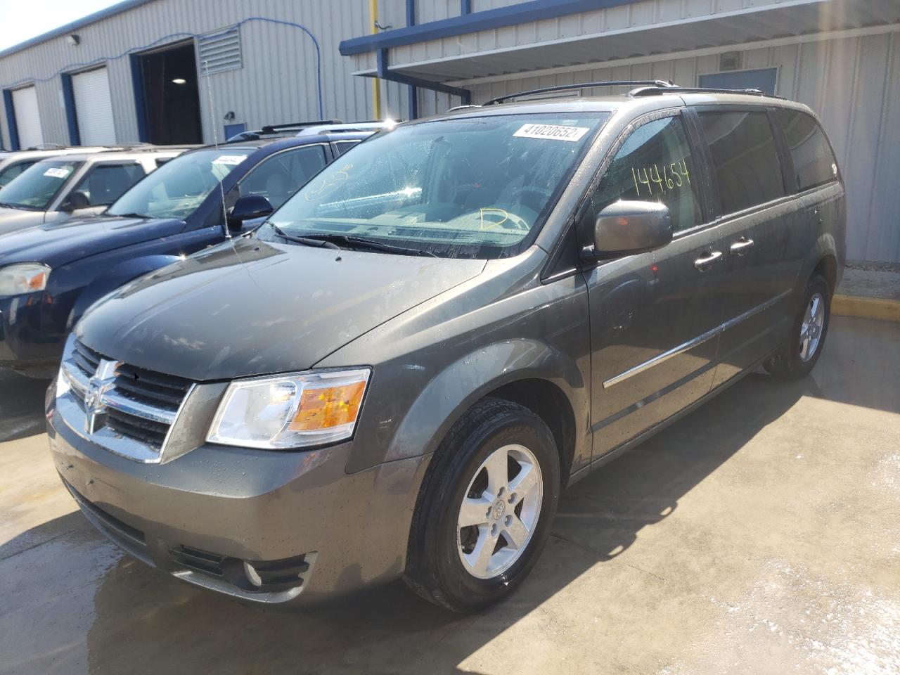 Zdjęcie 2 z aukcji – 2010 DODGE GRAND CARA z VIN 2D4RN5D15AR261255