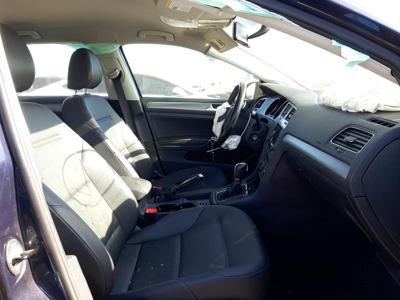 Photo 5 from auction – 2015 VOLKSWAGEN GOLF with VIN 3VW217AU5FM027889
