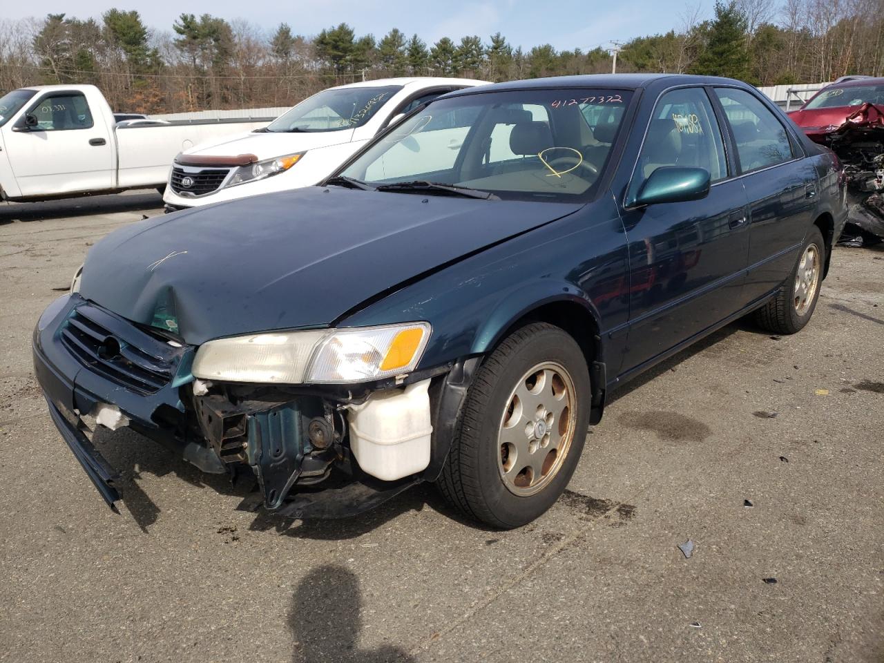 Photo 2 from auction – 1997 TOYOTA CAMRY CE with VIN 4T1BG22K2VU064633
