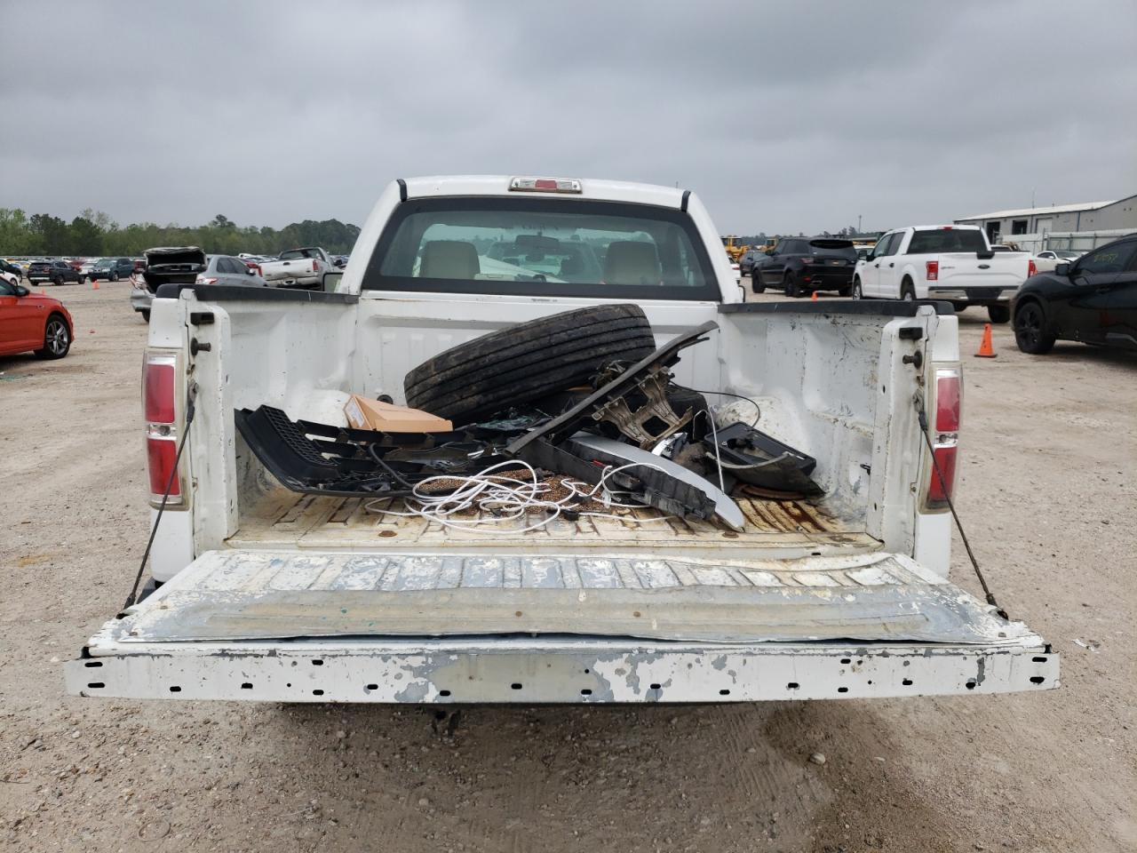 Photo 6 from auction – 2009 FORD F150 with VIN 1FTRF12W19KC05972