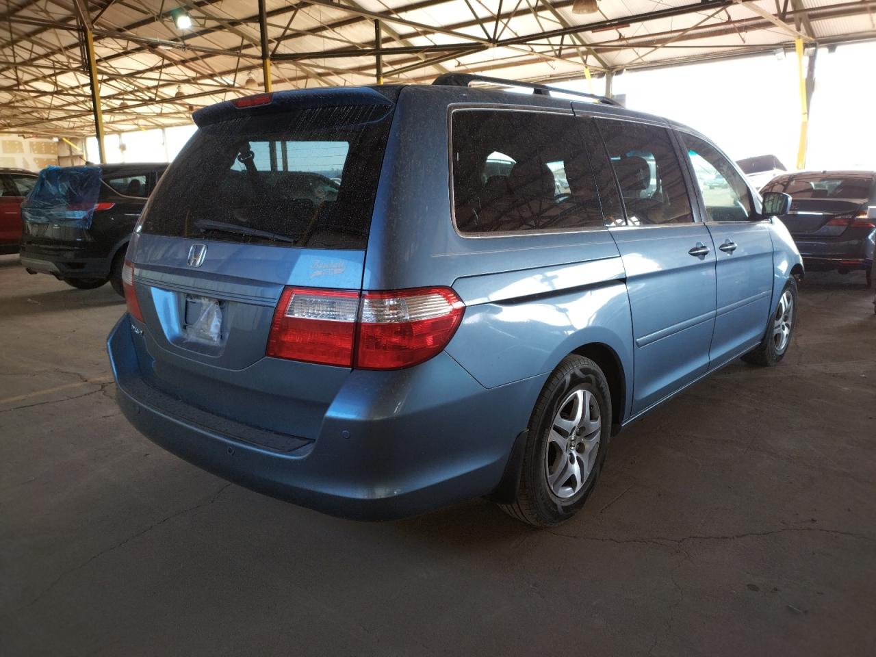 Photo 4 from auction – 2006 HONDA ODYSSEY EX with VIN 5FNRL38666B051070
