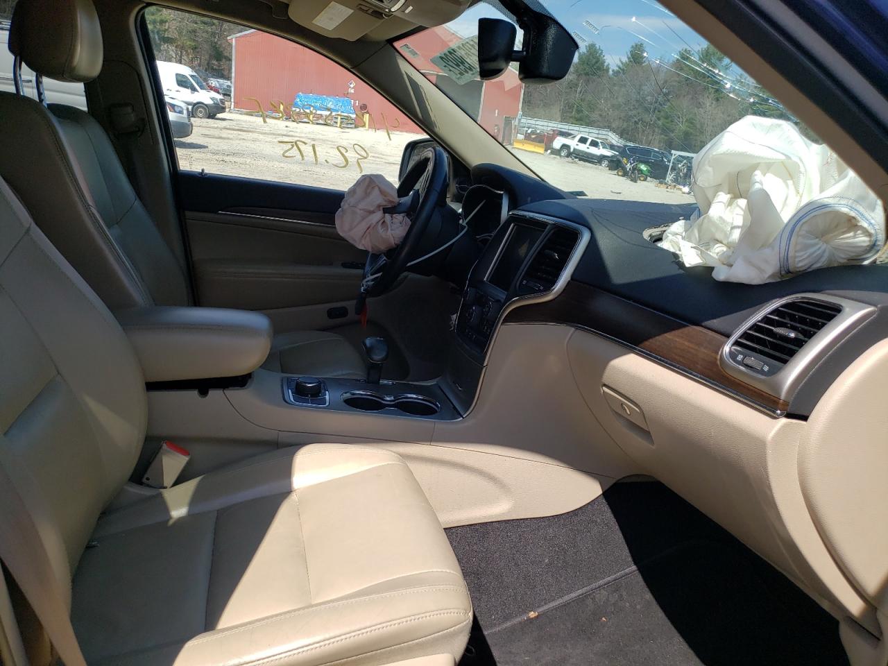 Photo 5 from auction – 2015 JEEP GRAND CHER with VIN 1C4RJFBG4FC133997