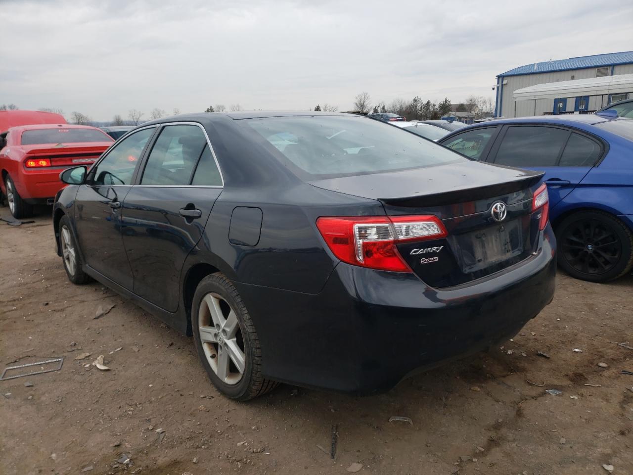 Photo 3 from auction – 2013 TOYOTA CAMRY L with VIN 4T1BF1FK2DU675445