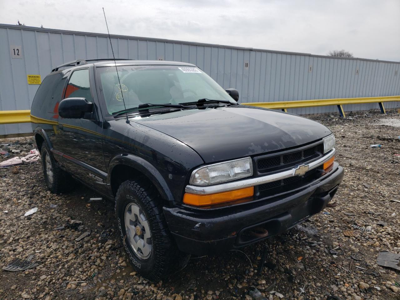 CHEVROLET BLAZER 2002 con VIN 1GNCT18W22K117371 - Foto de la subasta