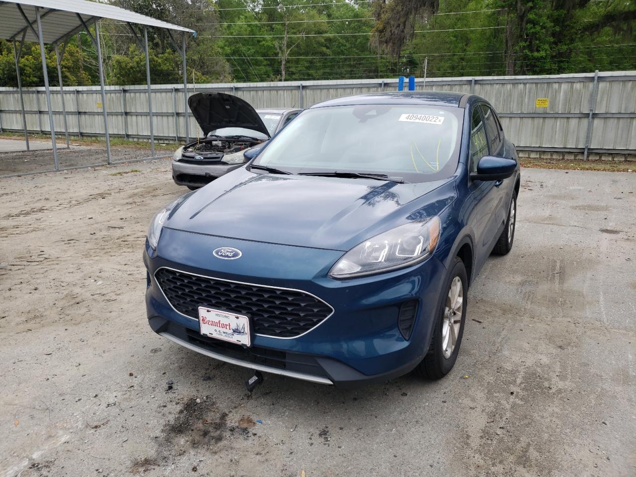 Photo 2 from auction – 2020 FORD ESCAPE SE with VIN 1FMCU0G64LUC05017