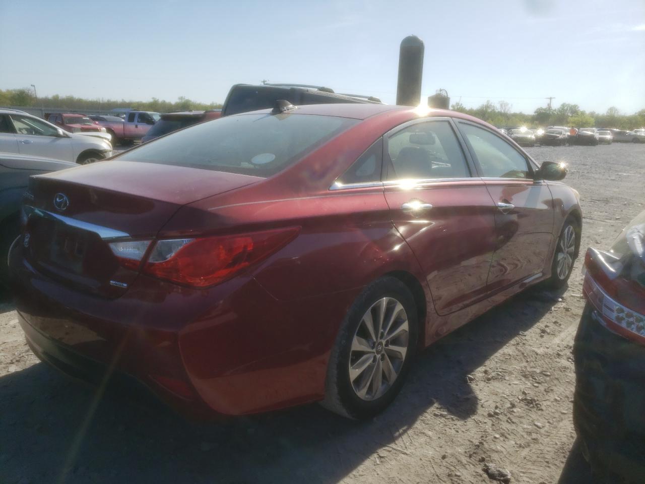 Photo 4 from auction – 2014 HYUNDAI SONATA SE with VIN 5NPEC4AC2EH831037