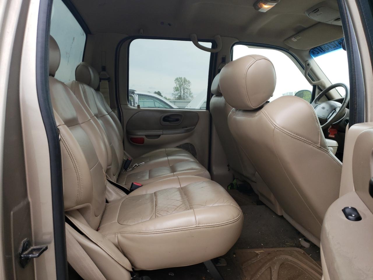Photo 6 from auction – 2002 FORD F150 SUPER with VIN 1FTRW08L72KA20547