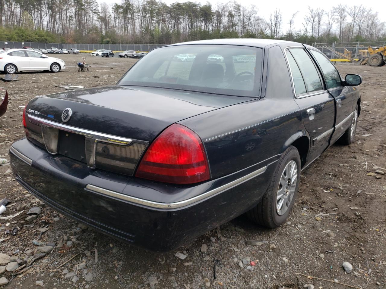 Photo 4 from auction – 2008 MERCURY GRAND MARQ with VIN 2MEFM74V38X602139