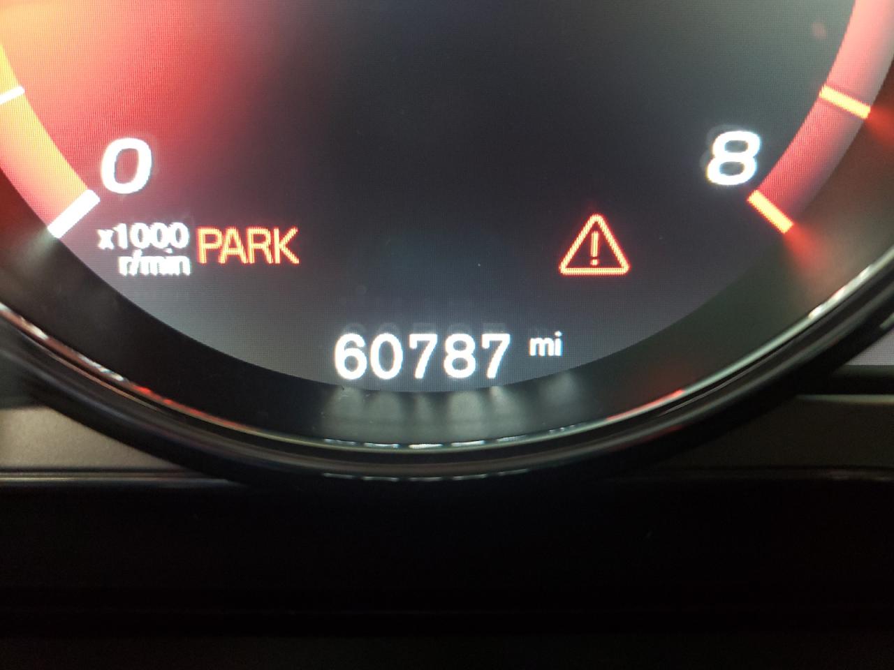 Photo 8 from auction – 2016 VOLVO S60 PREMIE with VIN LYV402FK3GB094944
