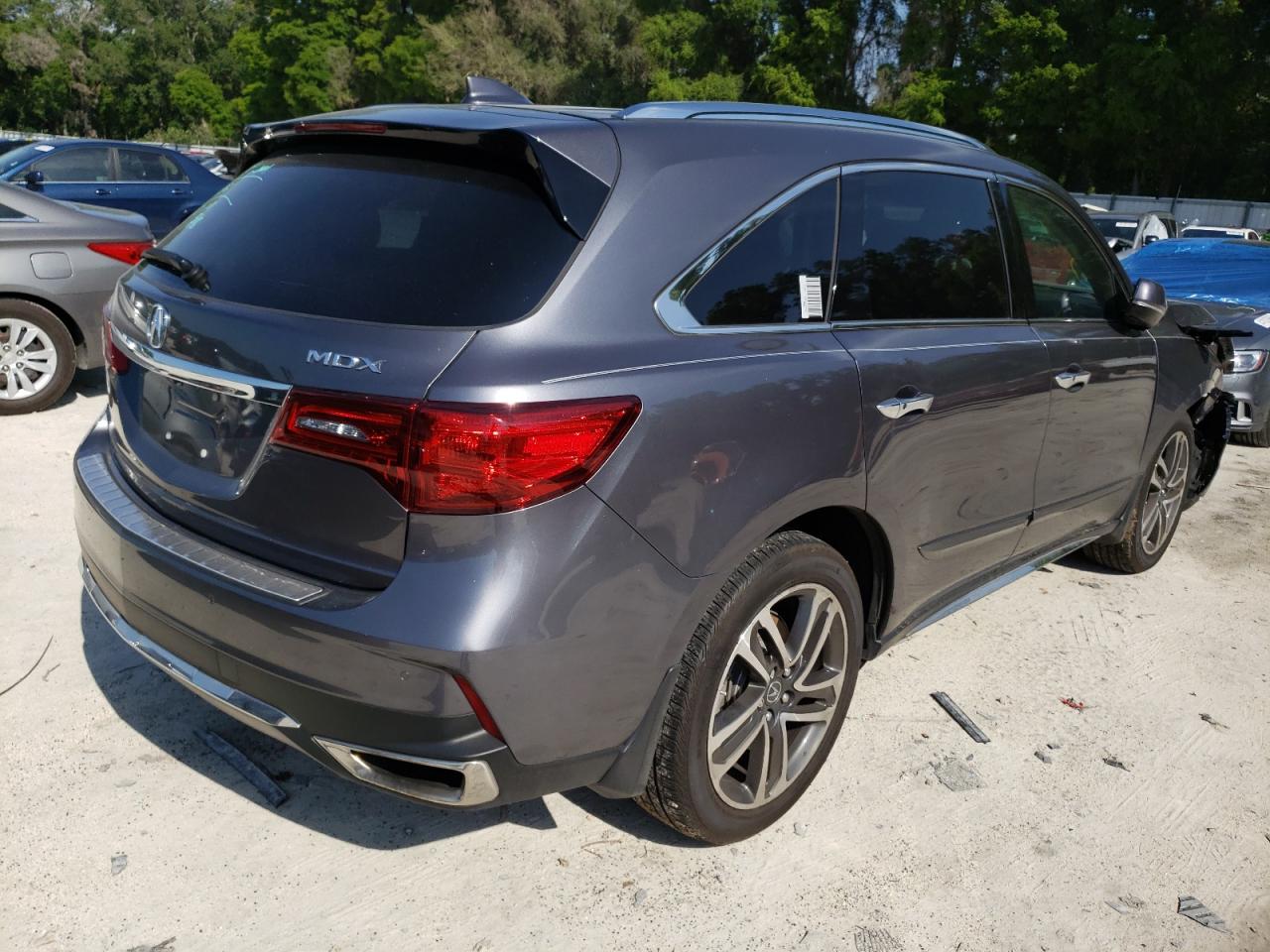 Photo 4 from auction – 2017 ACURA MDX ADVANC with VIN 5FRYD3H85HB007122