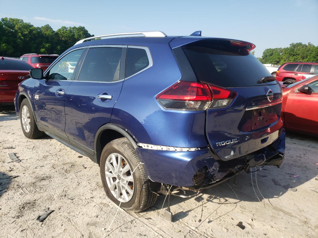 Photo 3 from auction – 2019 NISSAN ROGUE S with VIN KNMAT2MT8KP506889