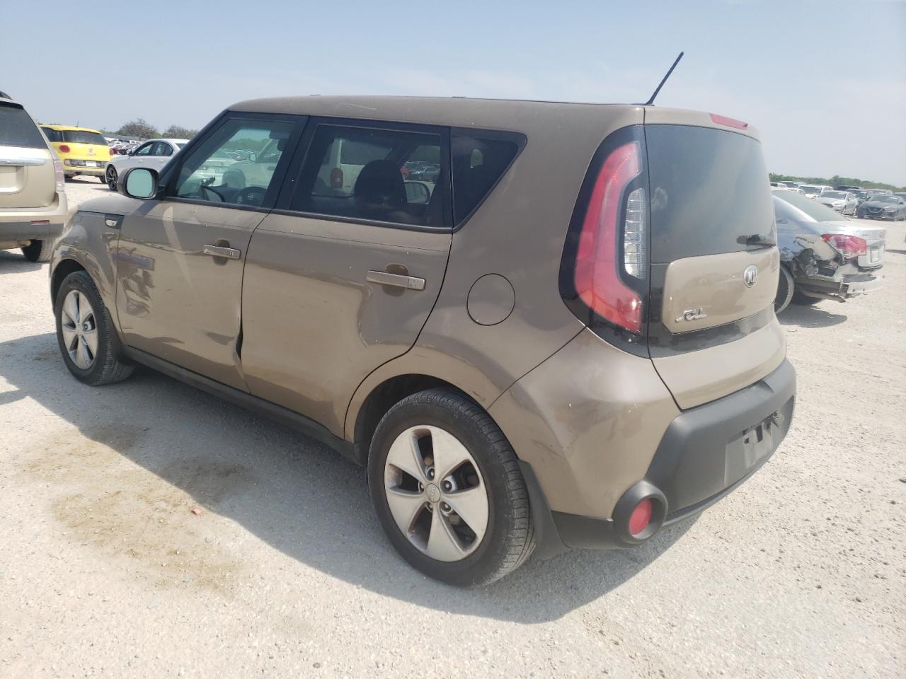 Photo 3 from auction – 2014 KIA SOUL with VIN KNDJN2A25E7096840
