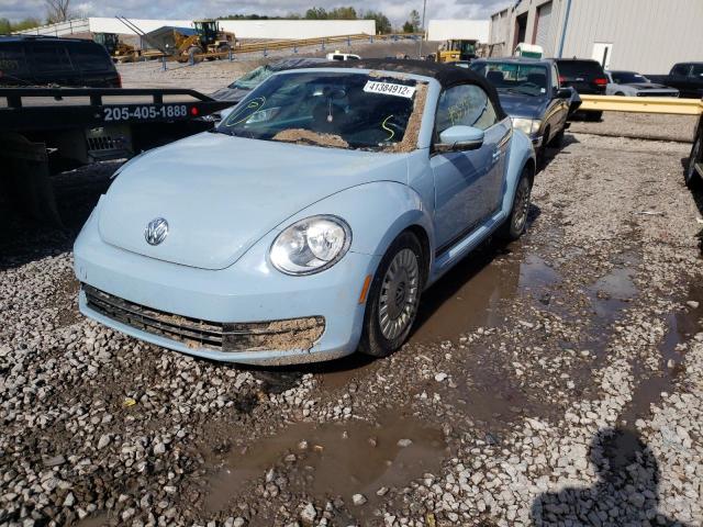 Photo 2 from auction – 2013 VOLKSWAGEN BEETLE with VIN 3VW5P7AT2DM828361