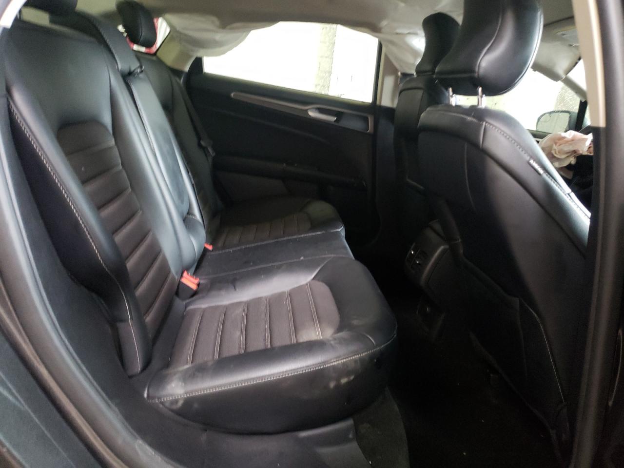 Photo 6 from auction – 2017 FORD FUSION SE with VIN 3FA6P0H71HR391460