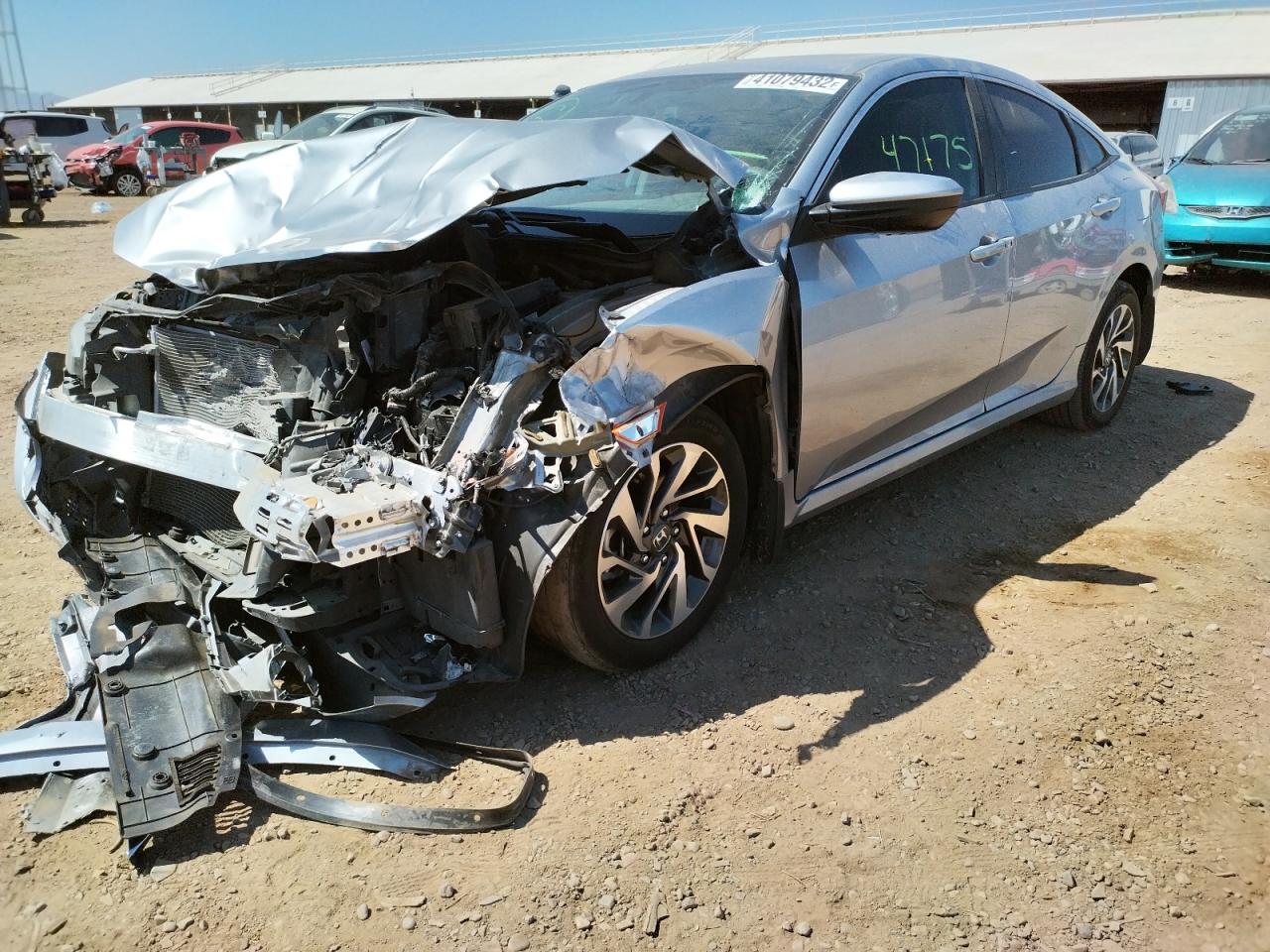 Photo 9 from auction – 2018 HONDA CIVIC EX with VIN 19XFC2F73JE031804