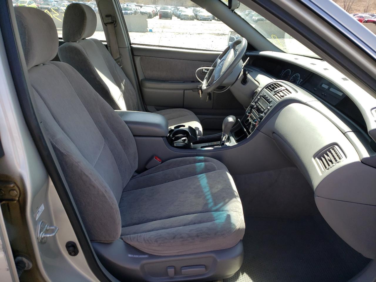 Photo 5 from auction – 2002 TOYOTA AVALON XL with VIN 4T1BF28B02U203292