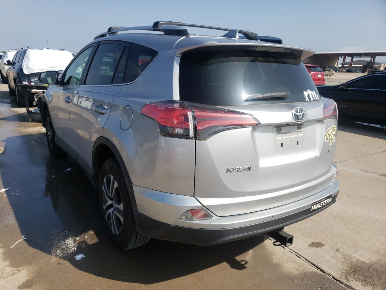 Photo 3 from auction – 2016 TOYOTA RAV4 LE with VIN 2T3ZFREV1GW306807