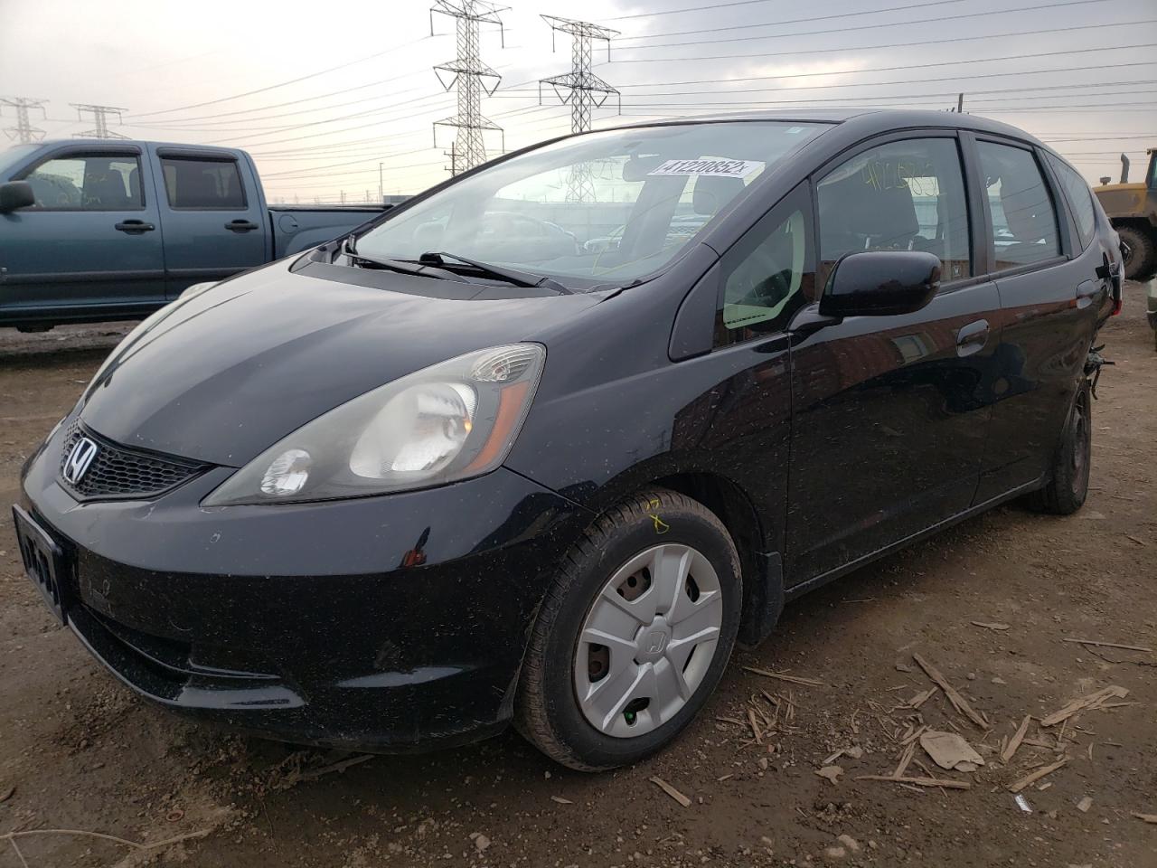 Photo 2 from auction – 2013 HONDA FIT with VIN JHMGE8H32DC040211