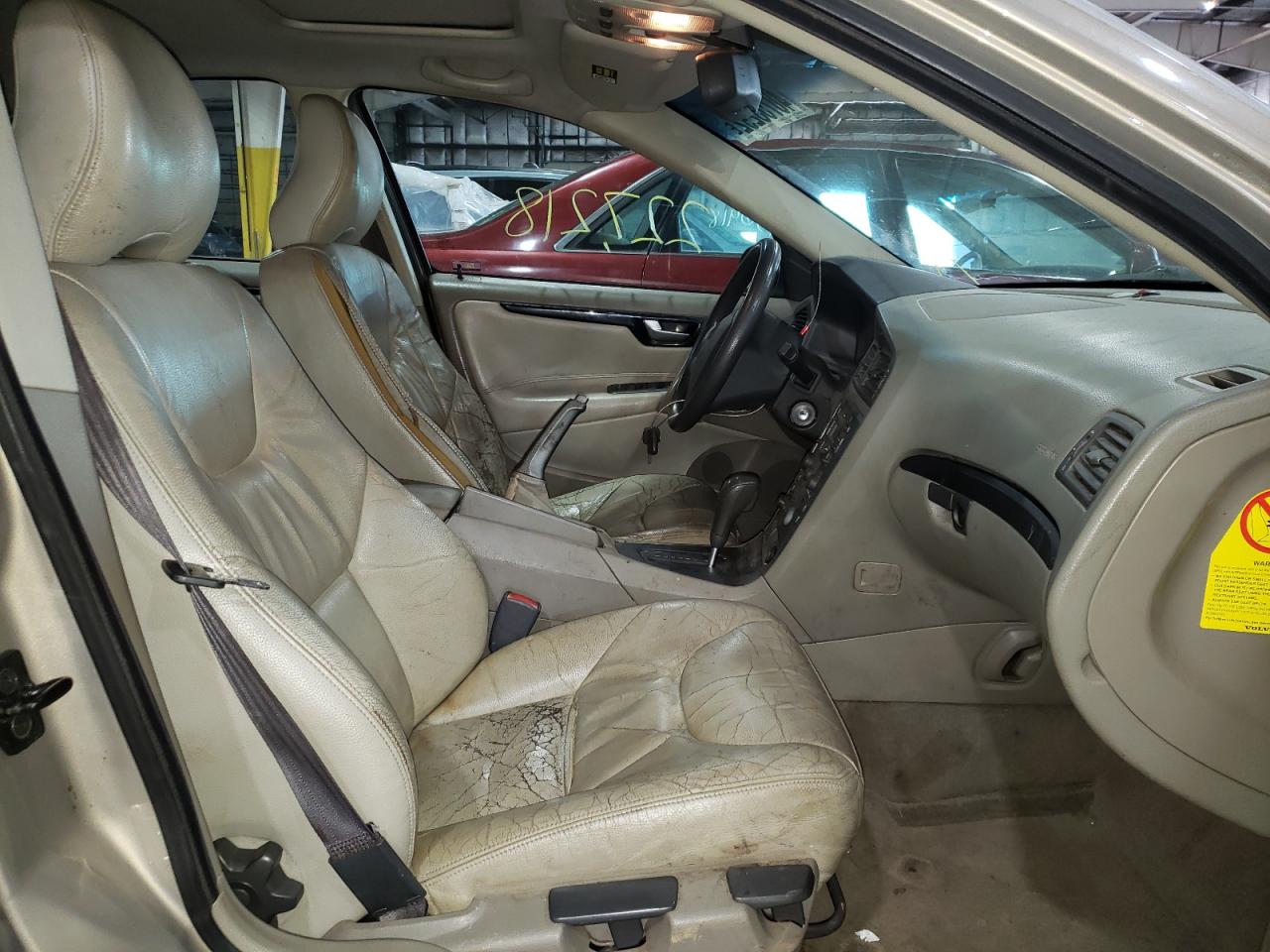 Photo 5 from auction – 2002 VOLVO S60 with VIN YV1RS61R922125128