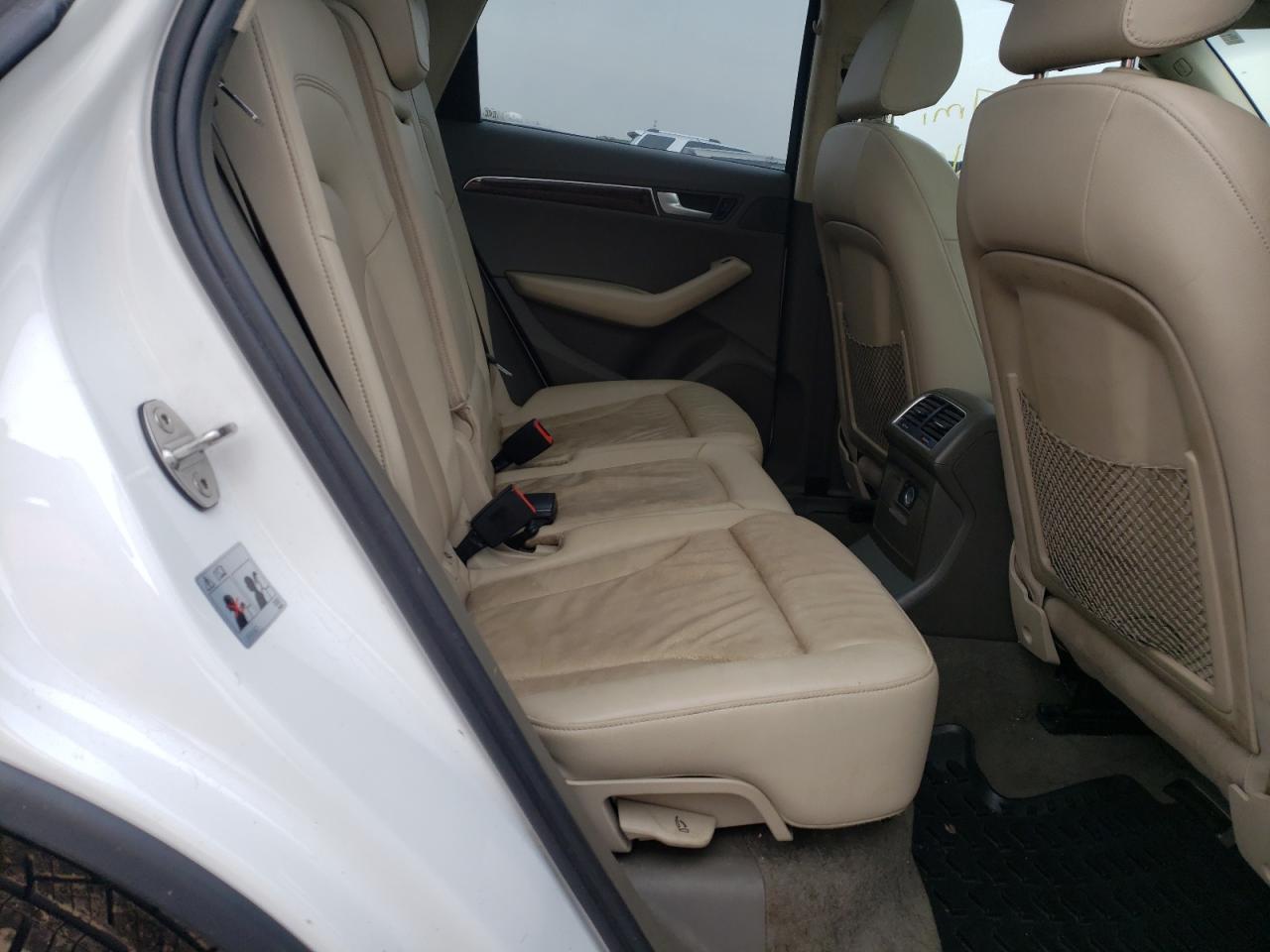 Photo 6 from auction – 2011 AUDI Q5 PREMIUM with VIN WA1LFAFP5BA028325