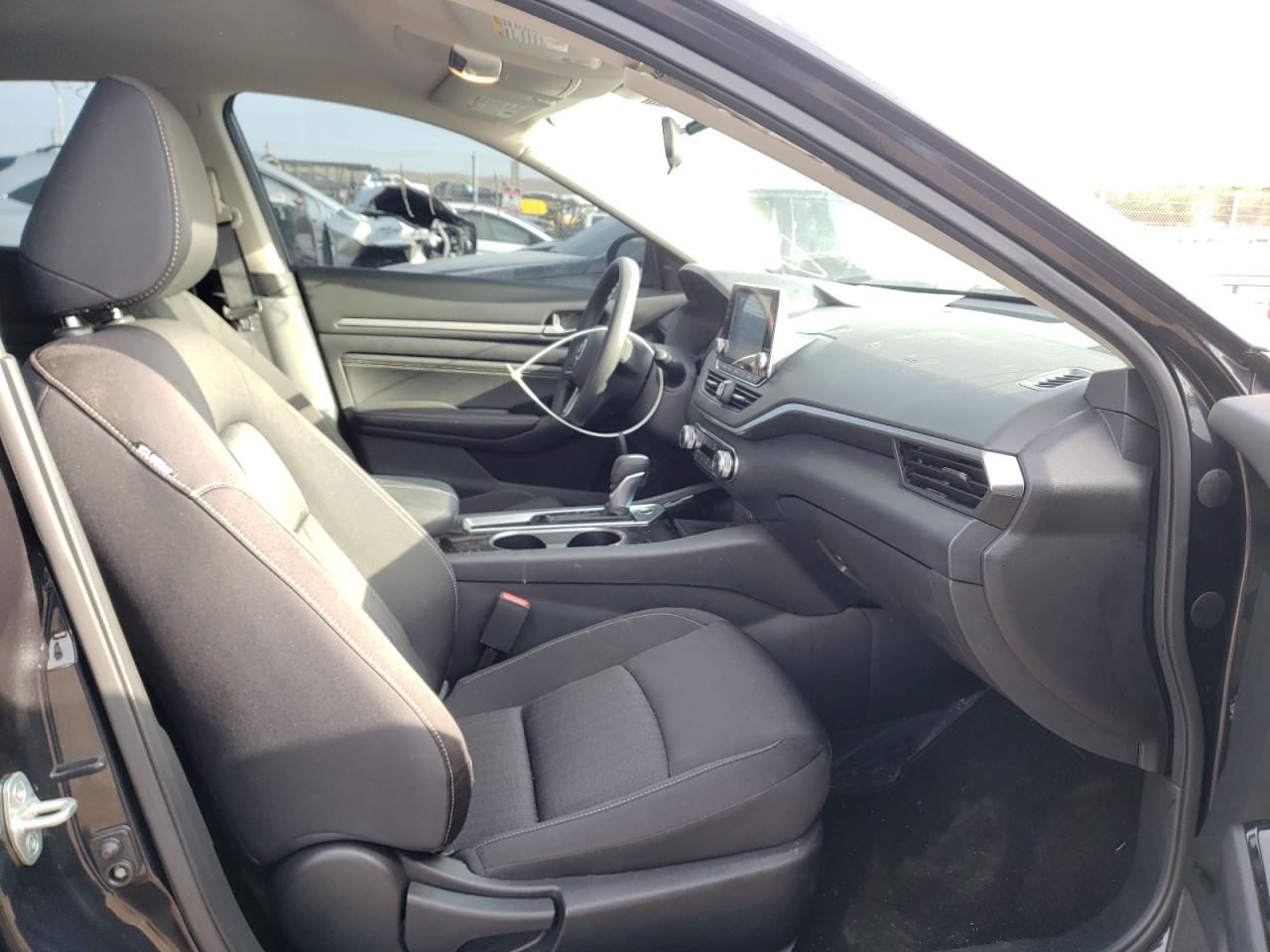 Photo 5 from auction – 2021 NISSAN ALTIMA SV with VIN 1N4BL4DV2MN367350