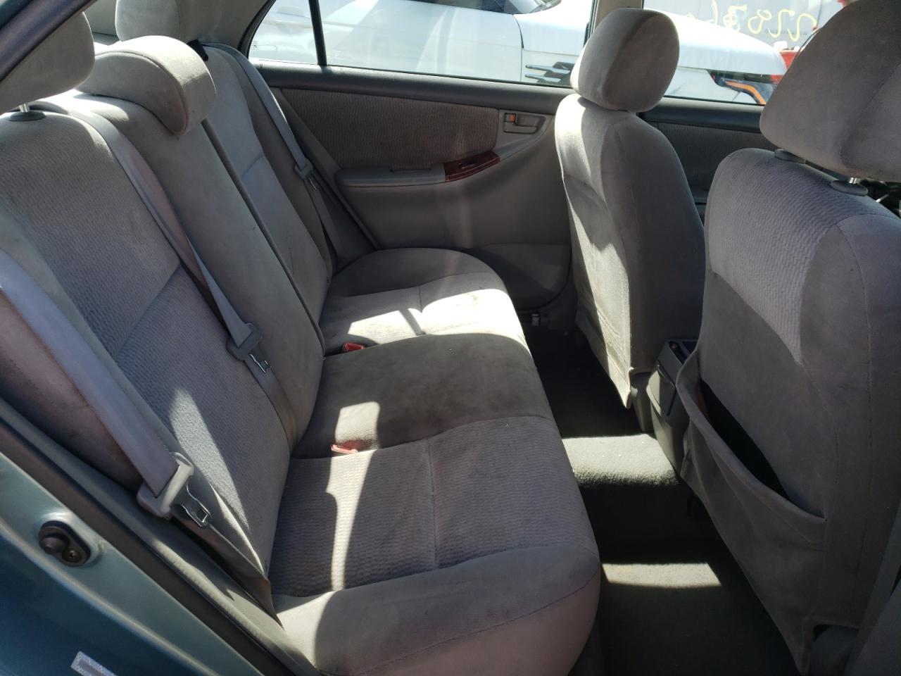 Photo 6 from auction – 2005 TOYOTA COROLLA CE with VIN 1NXBR32E15Z543443